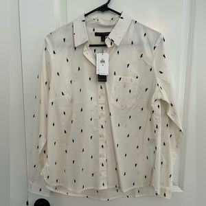 Banana Republic Medium Long Sleeve Button Up Blouse Off-White with Black Cats